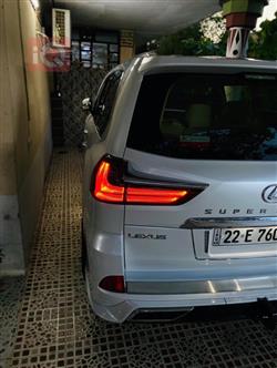 Lexus LX